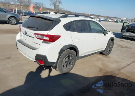 2019 Subaru Crosstrek 2.0I Premium z USA, uszkodzony, nr VIN JF2GTAEC2K8265894